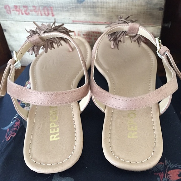 $17 NWT Landry Fringe Sandals Size 8M - Picture 3 of 8